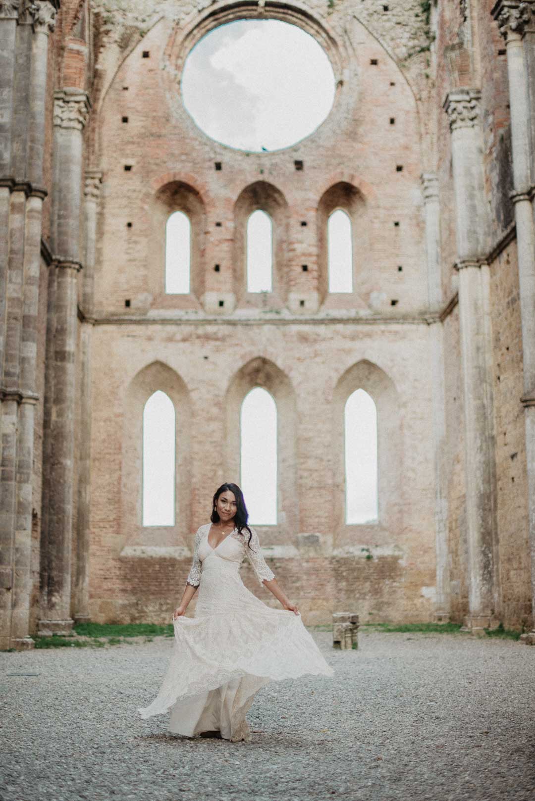 wedding-photographer-destination-fineart-bespoke-reportage-tuscany-sangalgano-abbey-borgosanpietro-vivianeizzo-spazio46-118