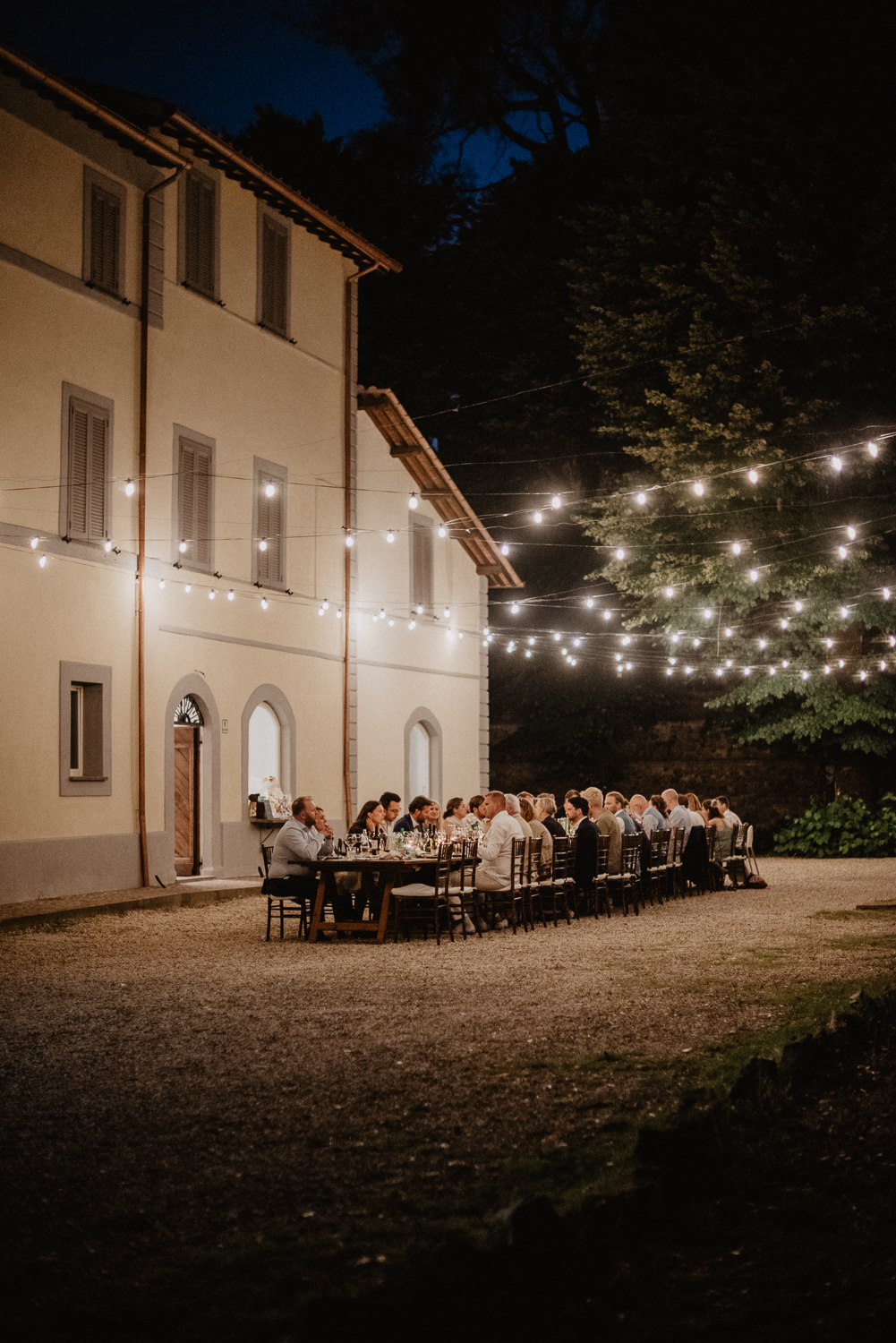 vivianeizzo-wedding-photographer-fineart-bespoke-reportage-destination-umbria-villalaura-borgosanfaustino-luxurywedding-13