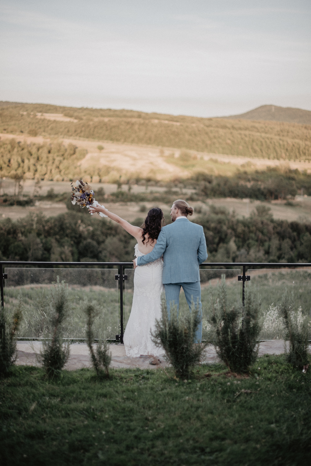 vivianeizzo-wedding-photographer-fineart-bespoke-reportage-destination-umbria-villalaura-borgosanfaustino-luxurywedding-42