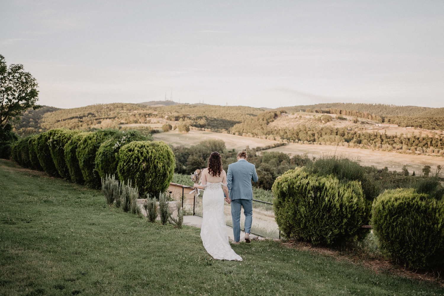 vivianeizzo-wedding-photographer-fineart-bespoke-reportage-destination-umbria-villalaura-borgosanfaustino-luxurywedding-47