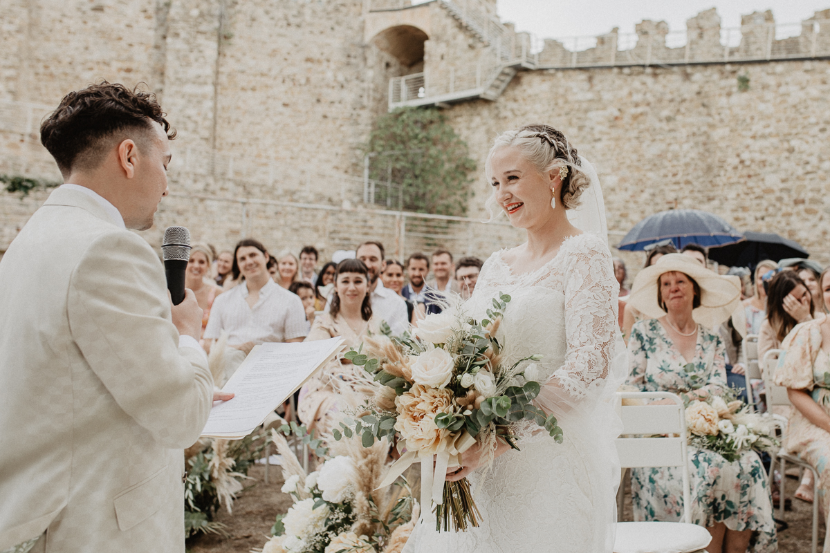 vivianeizzo-wedding-photographer-fineart-bespoke-reportage-luxury-destination-Isolapolvese-Perugia-Umbria-isolapolveseresort-junebugweddings.jpg-113
