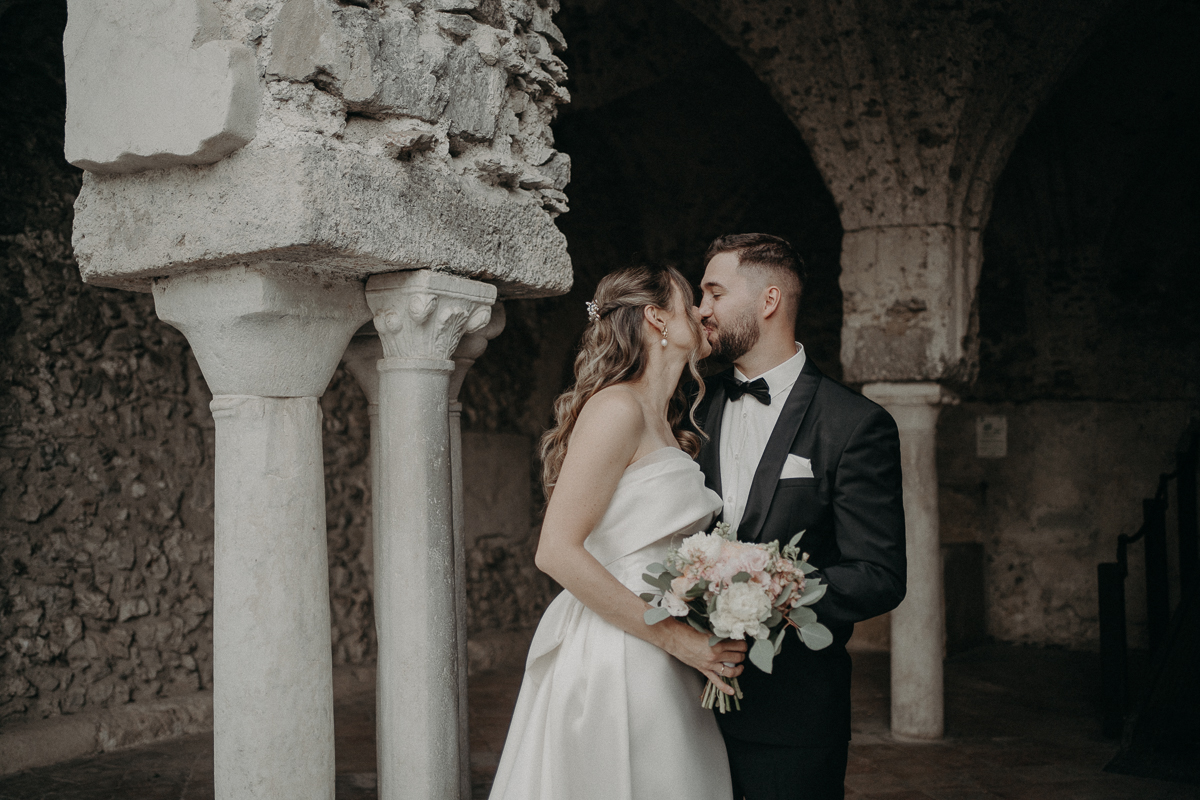 vivianeizzo-wedding-photographer-fineart-bespoke-reportage-luxury-destination-hotelvillafraulo-villarufolo-weddingplanner-weddingsitaly-regency-amalficoast-ravello-15