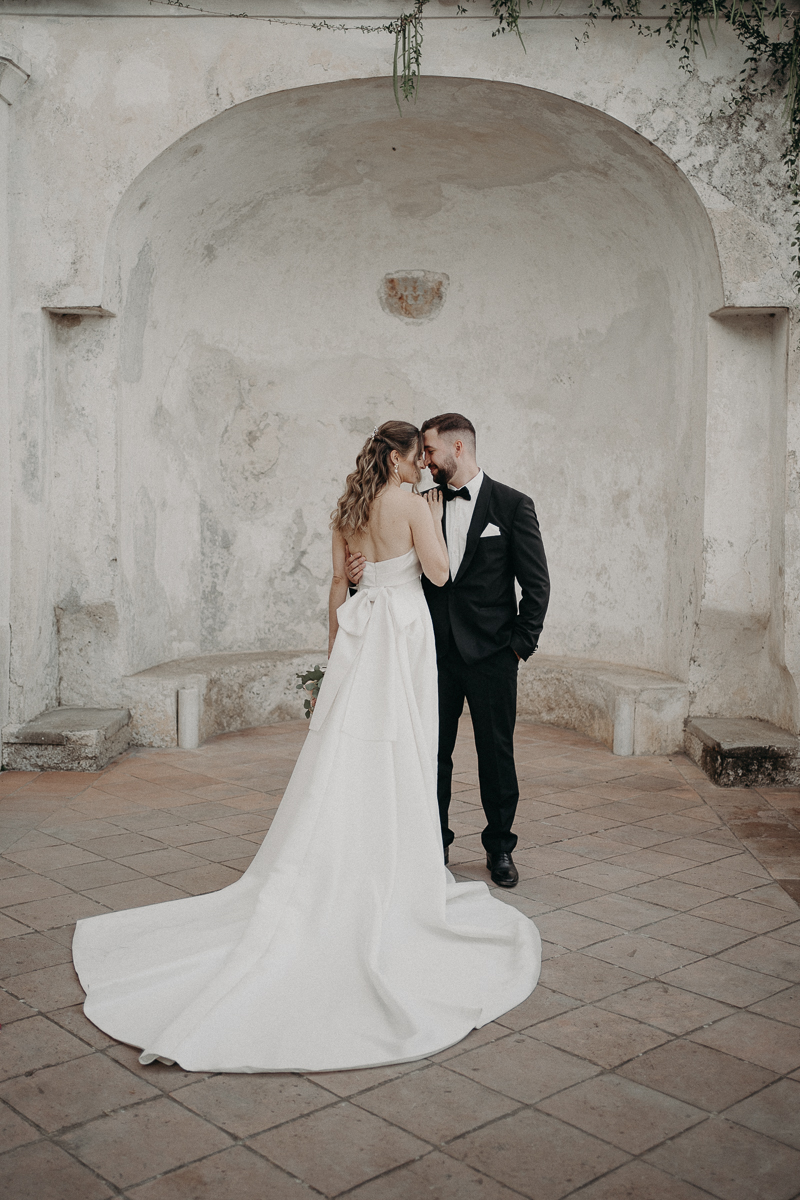 vivianeizzo-wedding-photographer-fineart-bespoke-reportage-luxury-destination-hotelvillafraulo-villarufolo-weddingplanner-weddingsitaly-regency-amalficoast-ravello-24