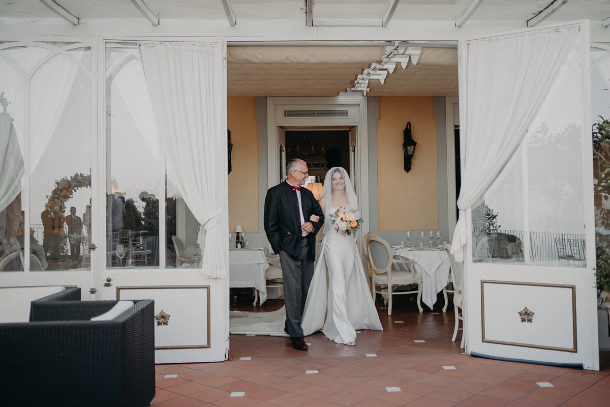vivianeizzo-wedding-photographer-fineart-bespoke-reportage-luxury-destination-hotelvillafraulo-villarufolo-weddingplanner-weddingsitaly-regency-amalficoast-ravello-66