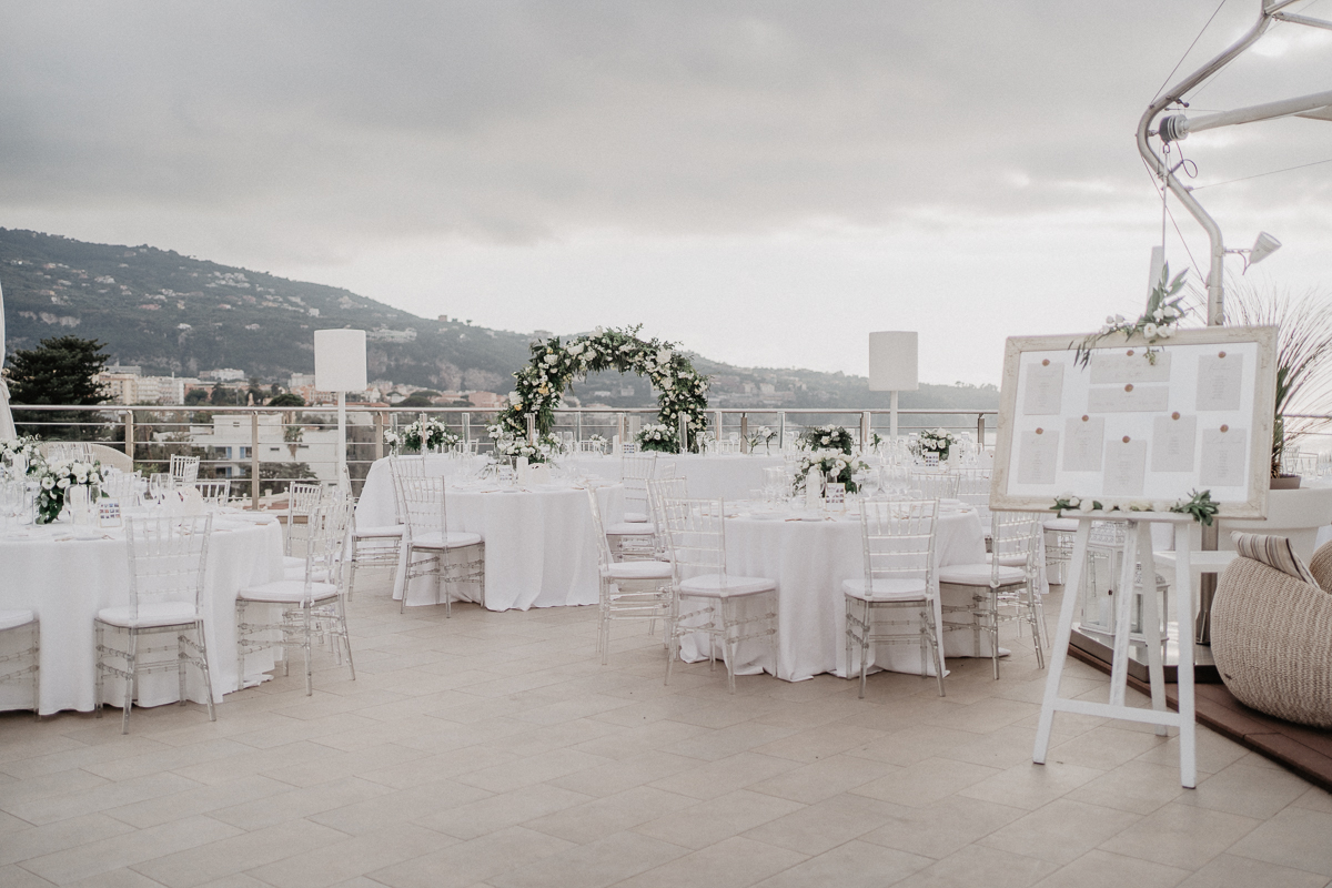 vivianeizzo-wedding-photographer-fineart-bespoke-reportage-luxury-destination-sorrento-hotelmediterraneo-weddingplanner-cherylpagano-sorrentocoast-museocorreale-66