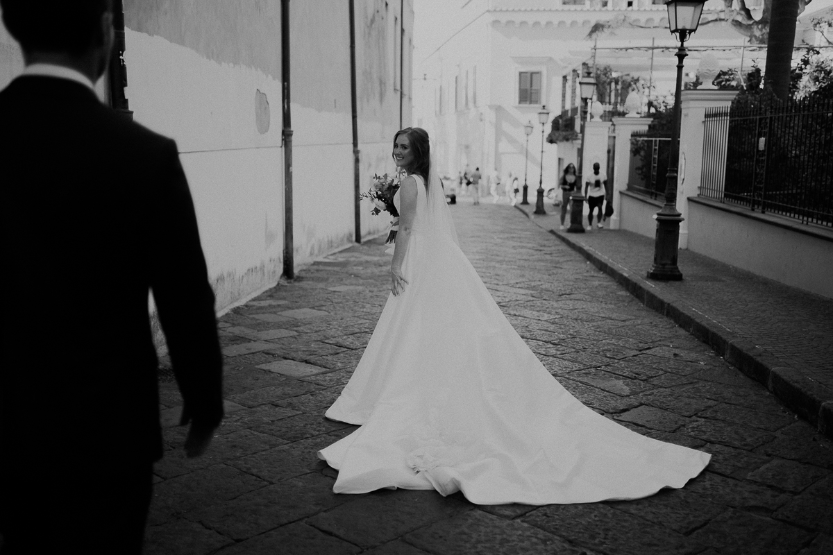vivianeizzo-wedding-photographer-fineart-bespoke-reportage-luxury-destination-sorrento-hotelmediterraneo-weddingplanner-cherylpagano-sorrentocoast-museocorreale-85