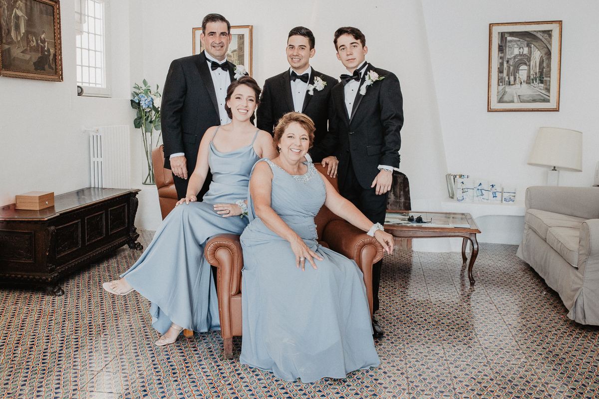 vivianeizzo-wedding-photographer-fineart-bespoke-reportage-luxury-destination-weddingplanner-cristinadizoglio-incantoweddings-villacimbrone-ravello-amalficoast-duomoravello-boatsession-149