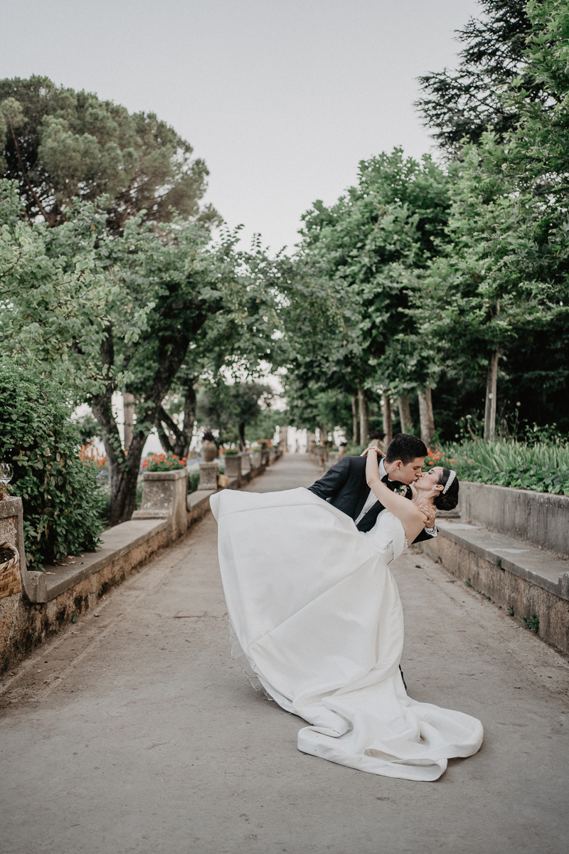 vivianeizzo-wedding-photographer-fineart-bespoke-reportage-luxury-destination-weddingplanner-cristinadizoglio-incantoweddings-villacimbrone-ravello-amalficoast-duomoravello-boatsession-54