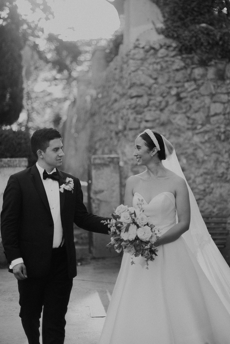vivianeizzo-wedding-photographer-fineart-bespoke-reportage-luxury-destination-weddingplanner-cristinadizoglio-incantoweddings-villacimbrone-ravello-amalficoast-duomoravello-boatsession-92